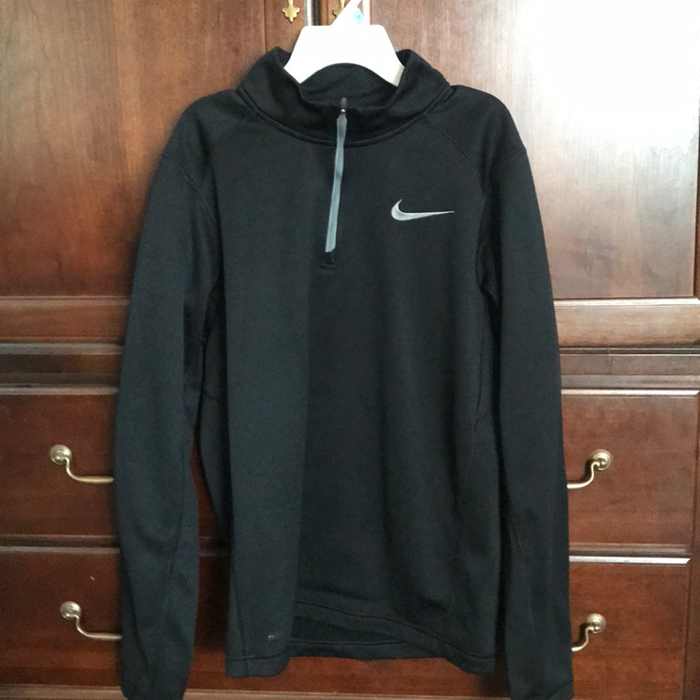 Nike Therma-Fit pull over